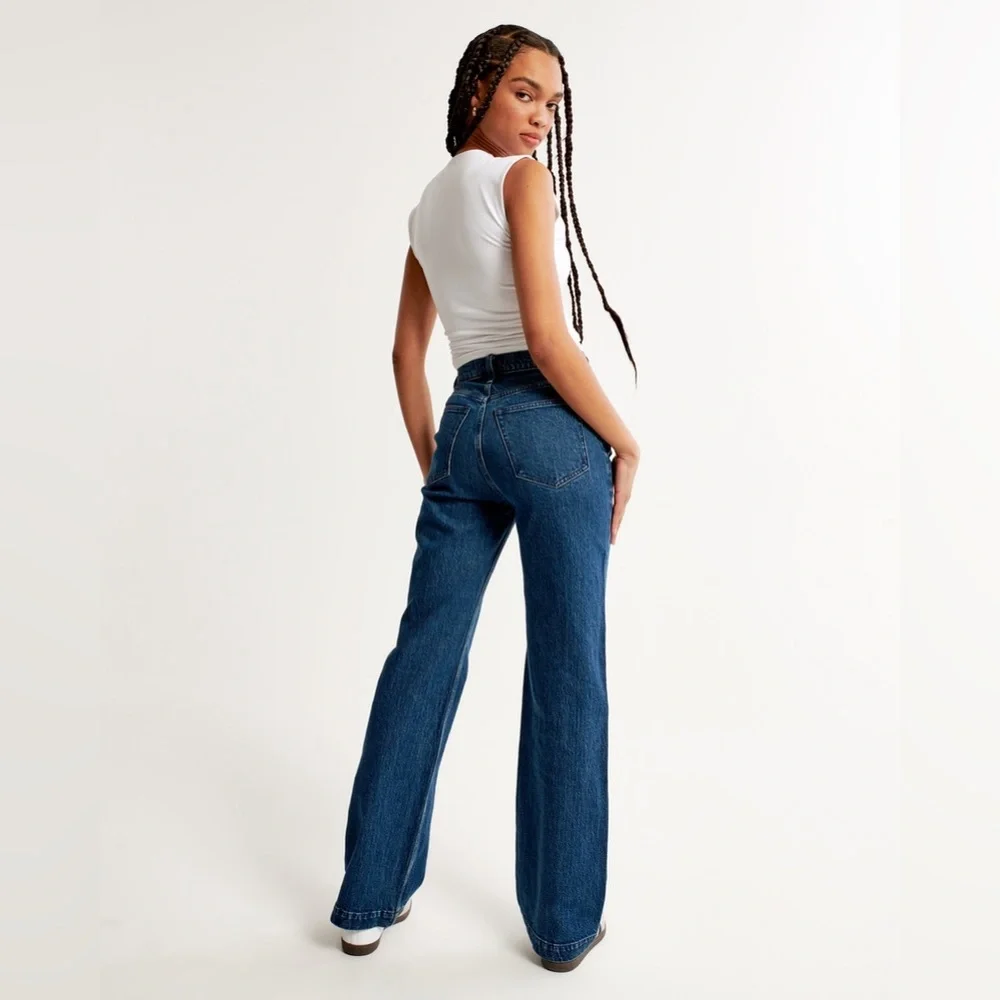 NWT ABERCROMBIE & FITCH mid rise 90s Relaxed JEANS - Picture 4 of 12